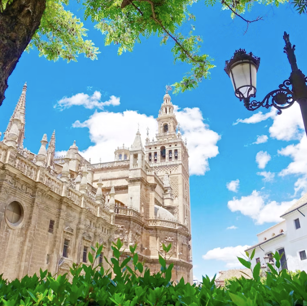 Seville Cathedral & La Giralda: Skip The Line Ticket
